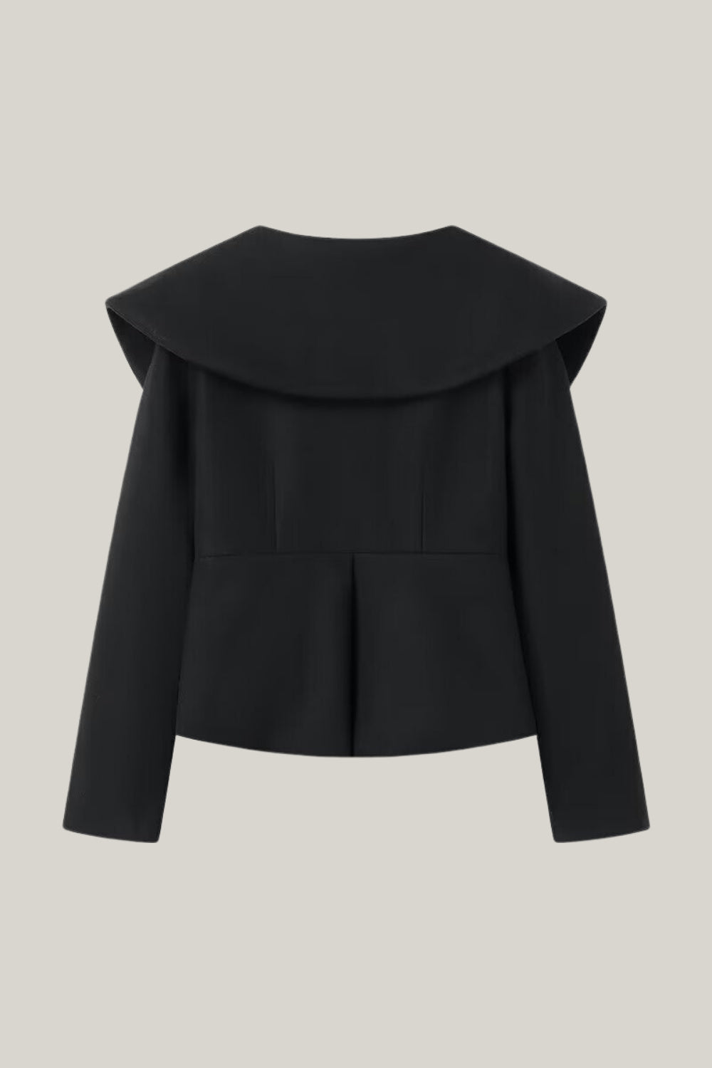 EB | Übergroße Kragenjacke