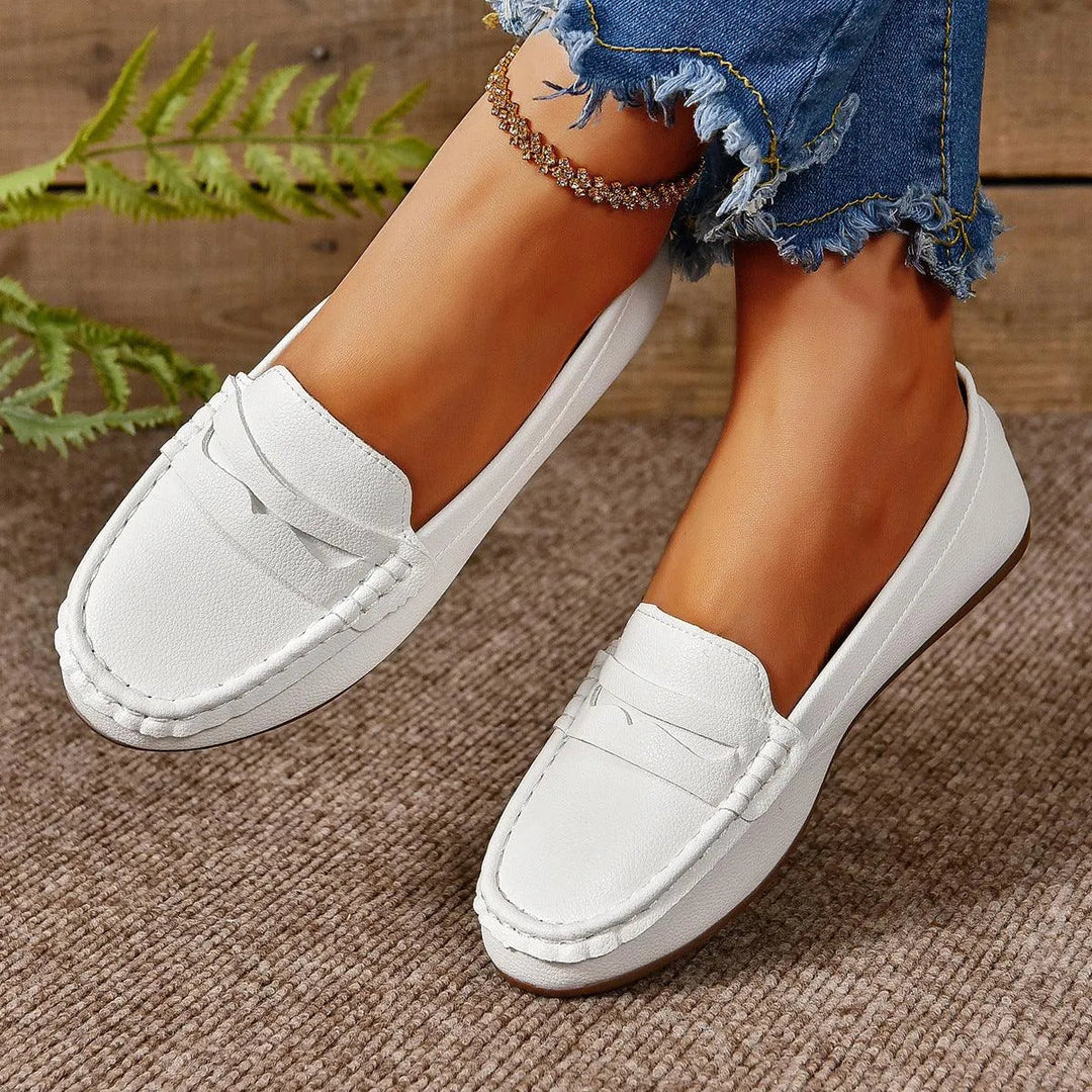 EB | Gommino Flat Crossed Soft Sole Women