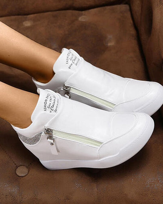 EB | Sportschuhe mit Keilabsatz