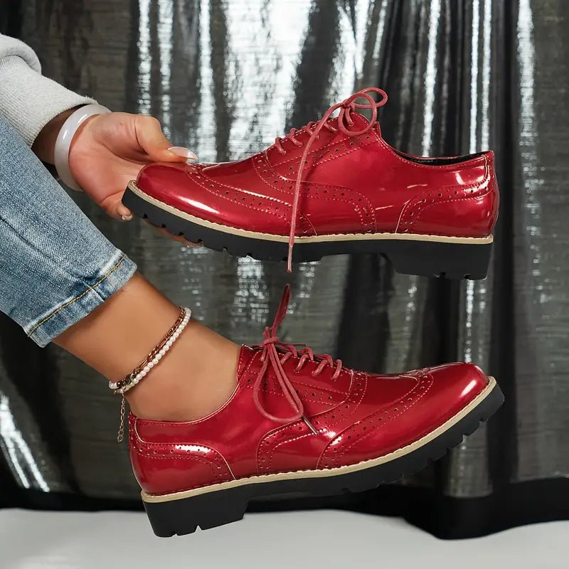 EB | Lackschuhe Im Oxford-Stil mit Klobiger Sohle für Damen