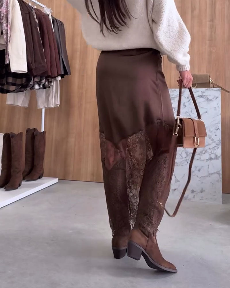 EB | Satinrock mit Spitzen Patchwork