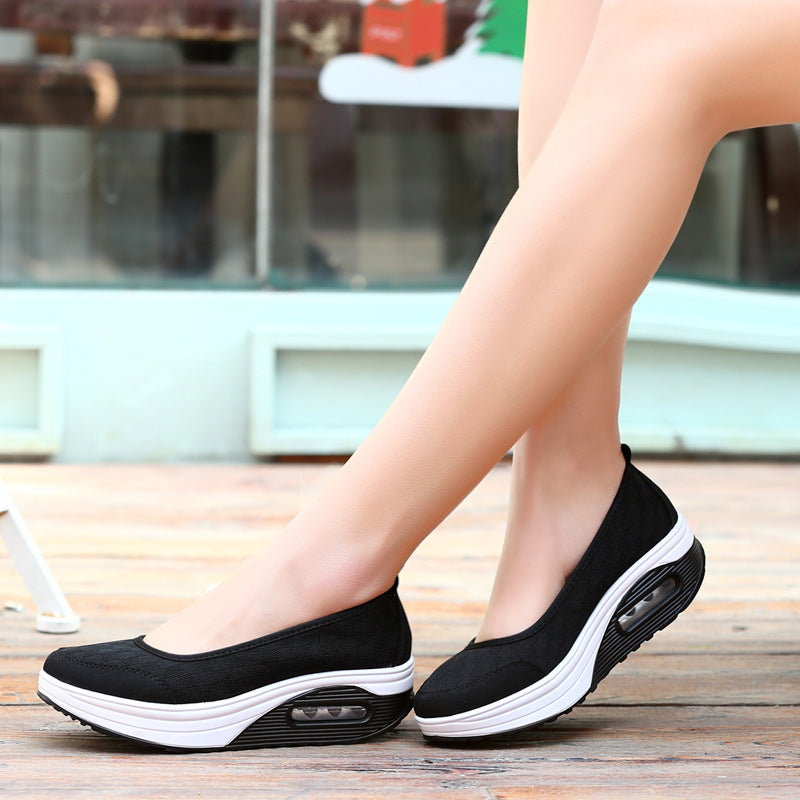 Damen Bequeme Slip-On Schuhe mit dämpfendem Fußbett und atmungsaktiver Oberfläche EB