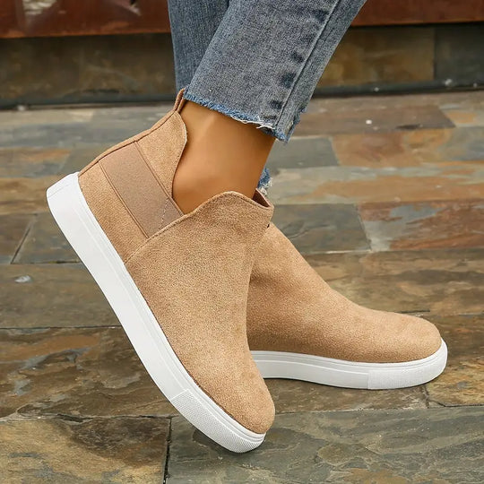 EB | Robuste Damenstiefel