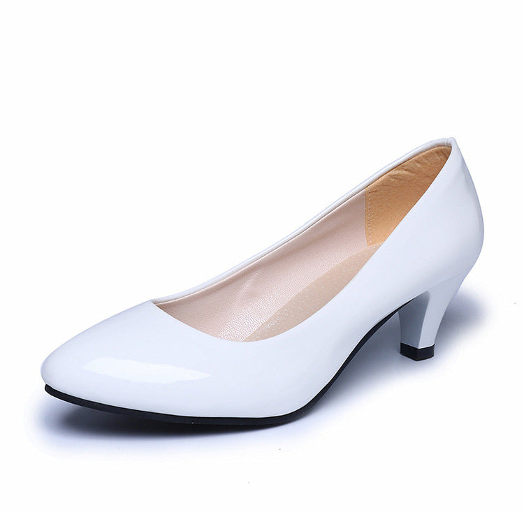 Damen elegante Pumps mit geschwungenem Absatz und komfortabler Fußbettgestaltung EB