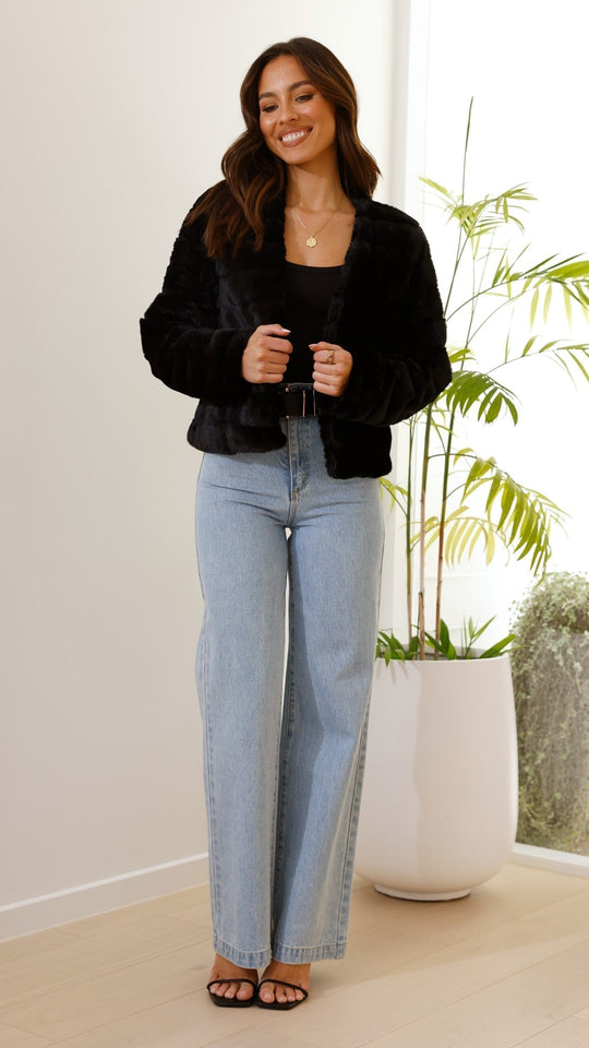 EB | Short Jacket Strukturierte Passform Gep Quiltetes Design Offene Vorderseite