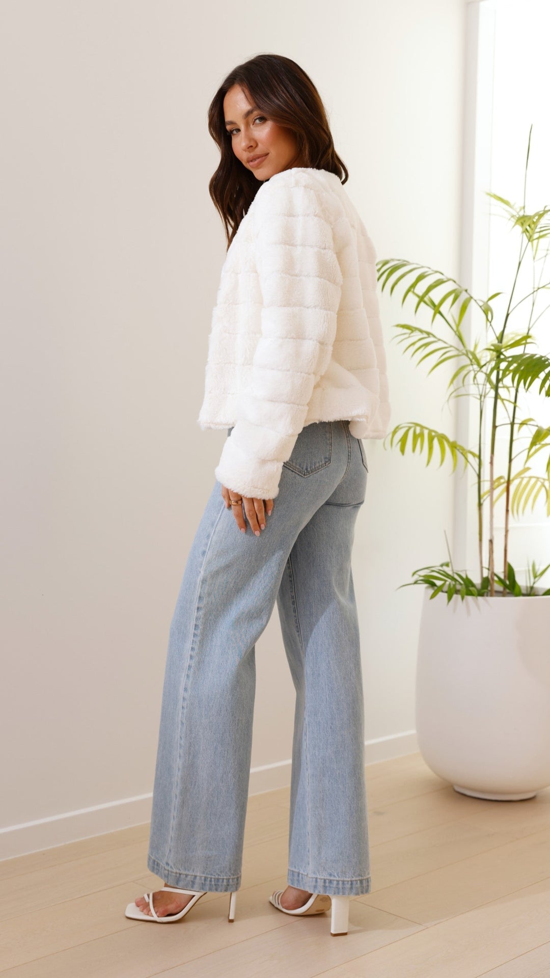 EB | Luxus Damen Crop Jacke