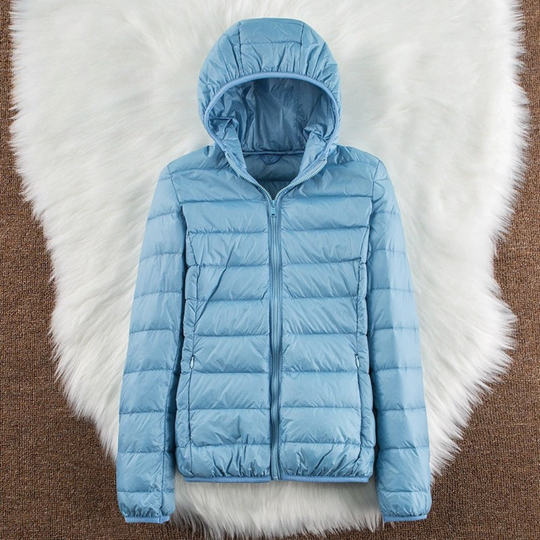 EB | Klassisch Himmelblaue Jacke