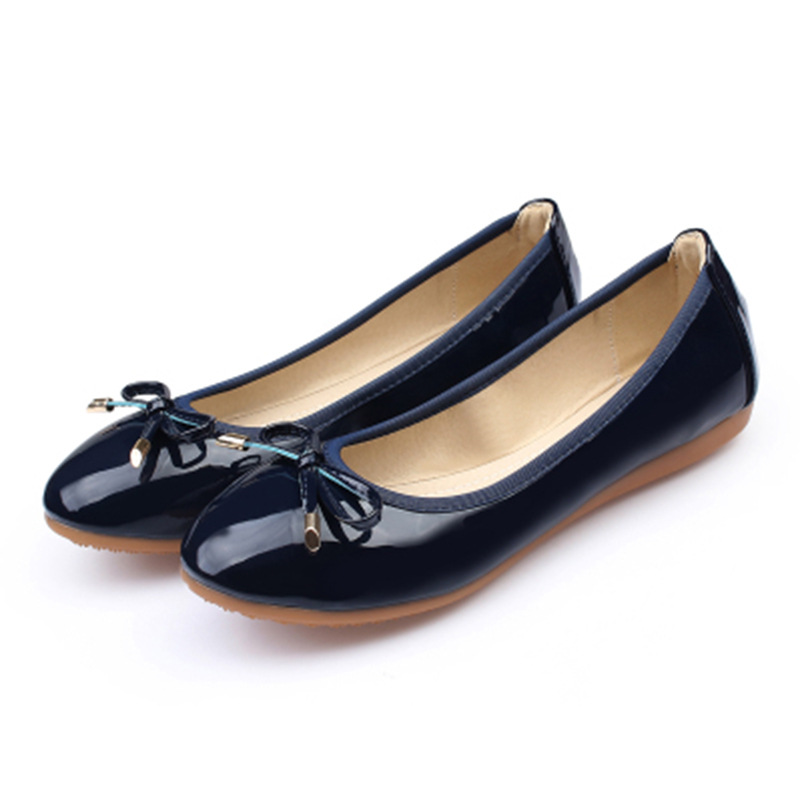 EB | Ballerinas mit Schleifenakzent