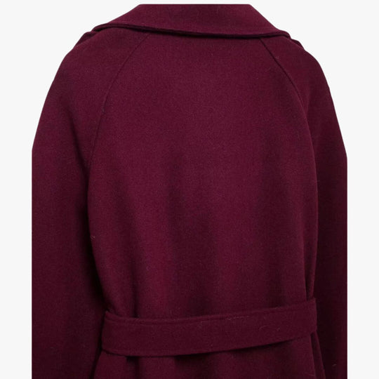 EB | Eleganter Trenchcoat in Bordeauxrot mit Gürtel