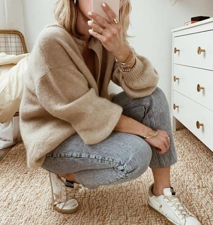 EB | Übergroßer Strickpullover