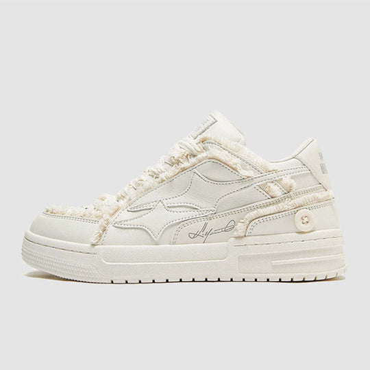 EB | Hochwertige Y2K Sneaker In Gebrochenem Blau