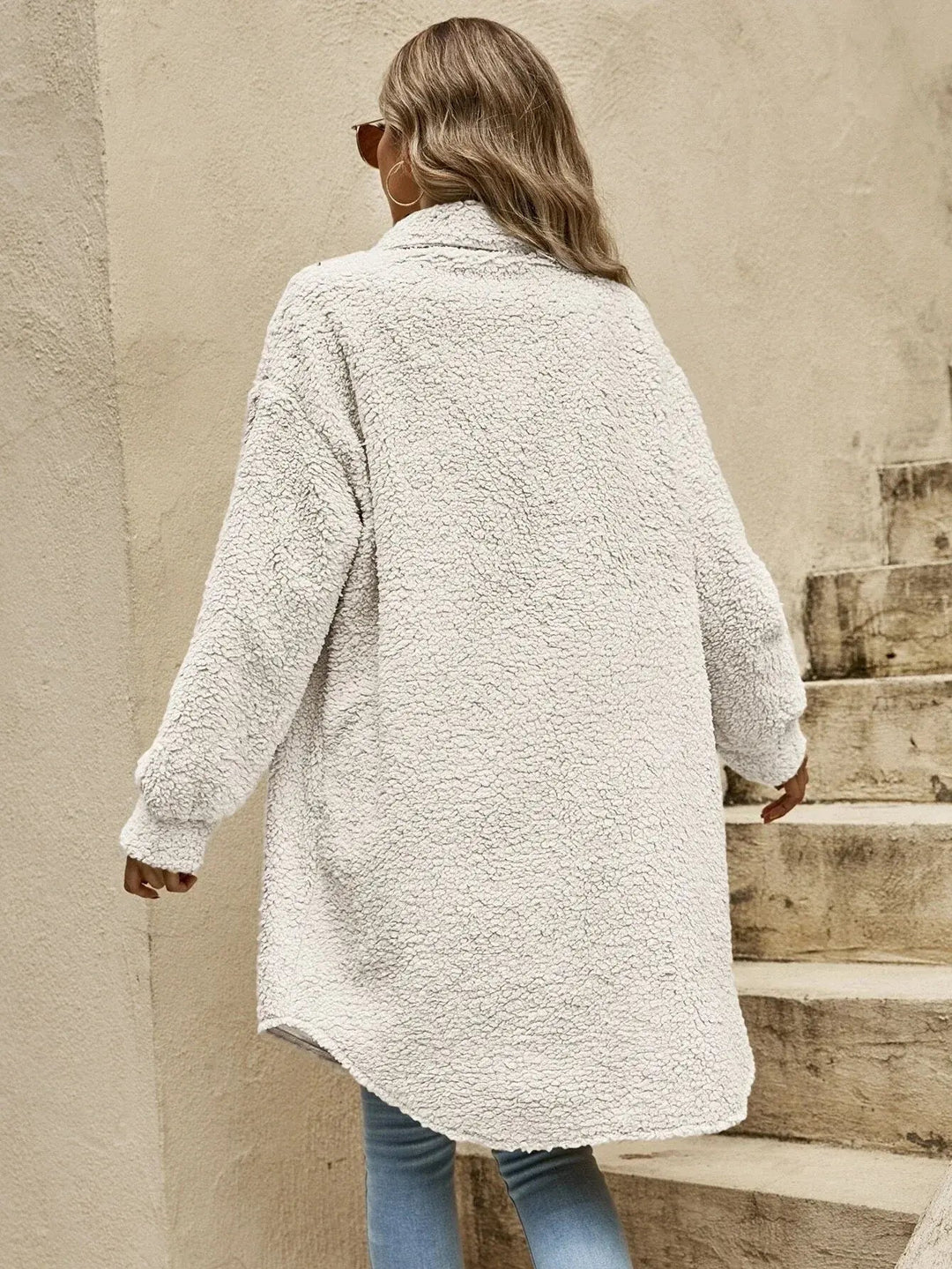 EB | Bequeme Teddy Jacke mit Knopfleiste & Brusttaschen