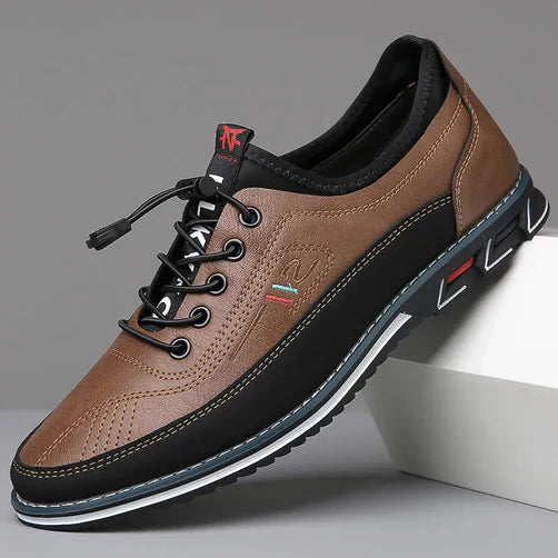 Klassischer modischer Oxford-Schuh EB