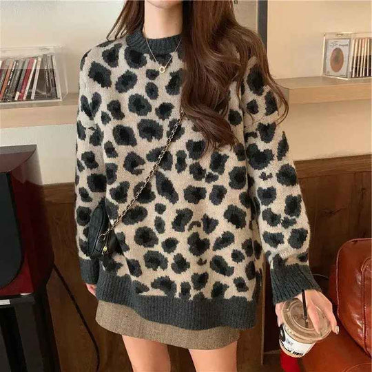 EB | Stylischer Pullover mit Leopardenmuster