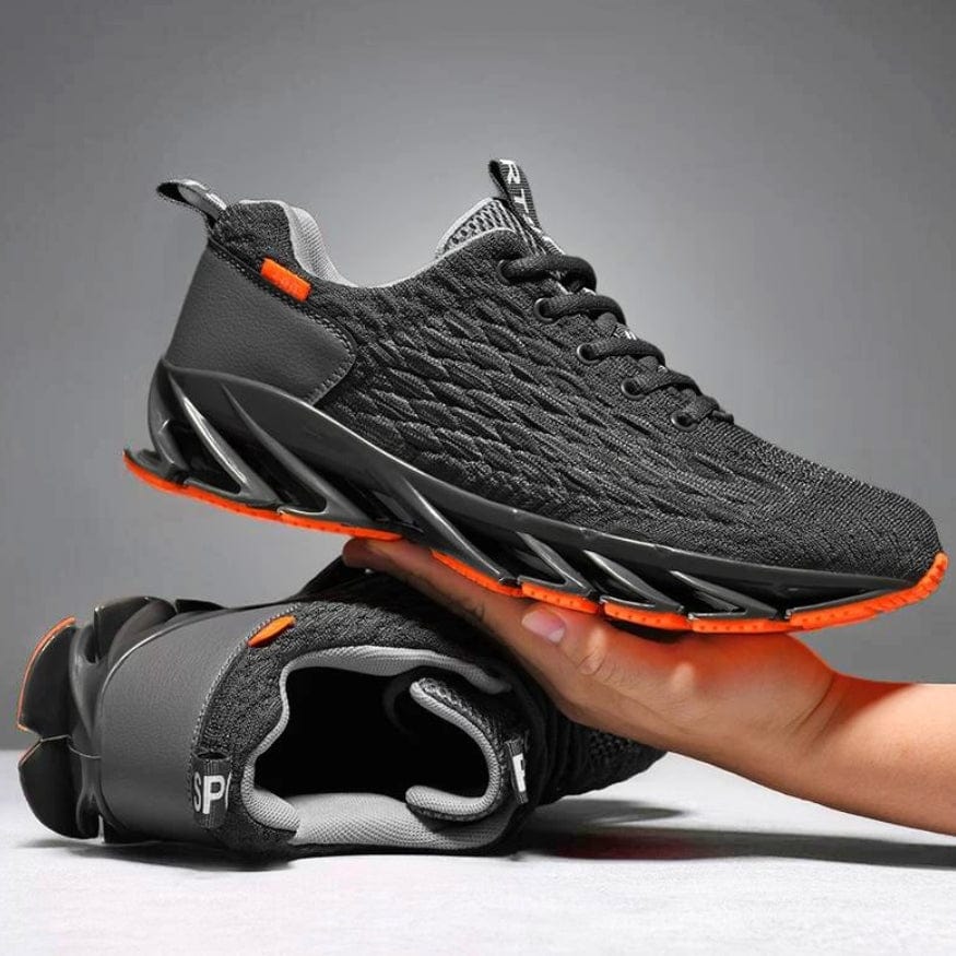 EB | Hardwell Flexstride Sneaker