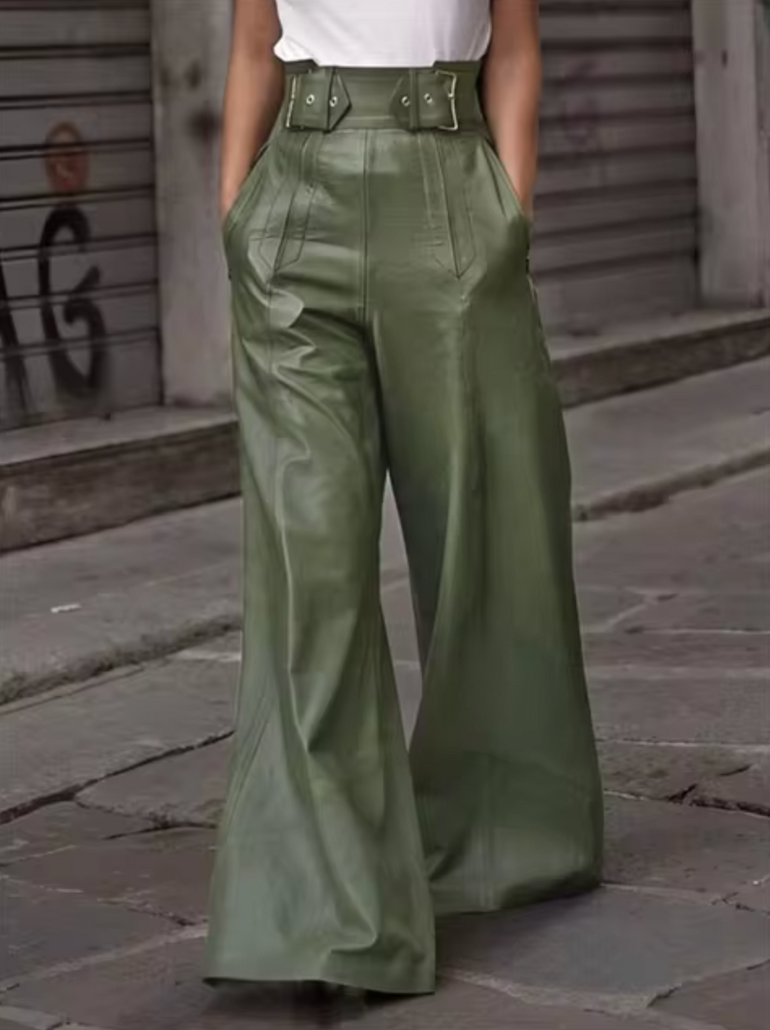 EB | Hochgeschnittene hose