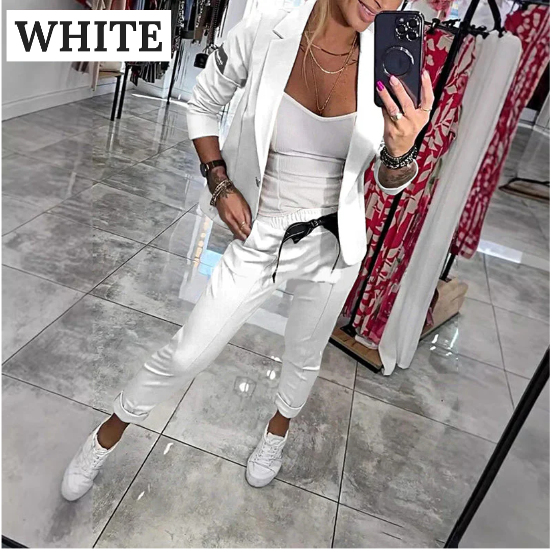 EB | 2-Teiliges Set Bestehend Aus Einem Lässigen Blazer und Einer Hose