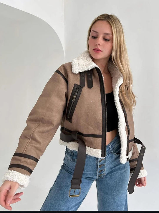 EB | Lammfelljacke - Kurzes Modell - Oversized Fit - Warme Wollfutter - Reißverschluss schließen