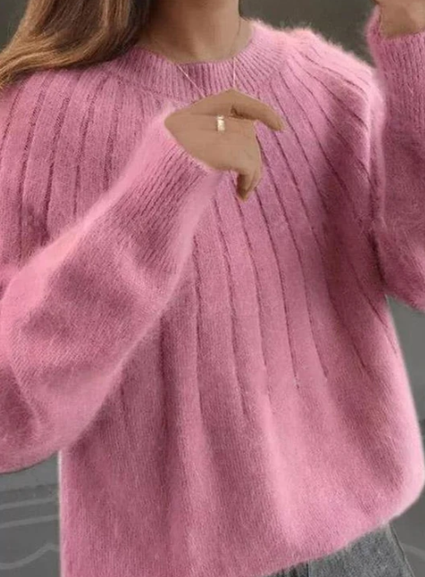 EB | Flauschiger Strickpullover