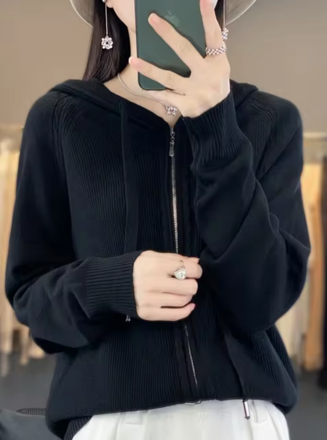 EB | Strickjacke mit Kapuze