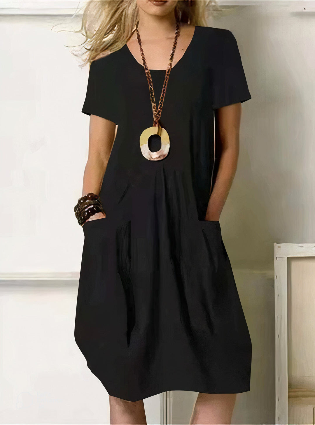 EB | Bauchbedeckendes Midi-Kleid mit Taschen