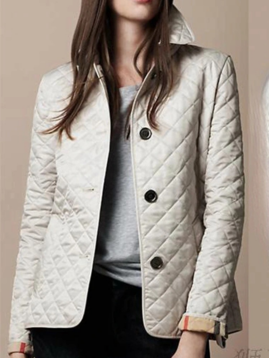 EB | Steppjacke mit umgeschlagenem Kragen