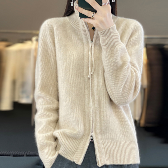 EB | Strickjacke mit elegantem Design und Reißverschluss