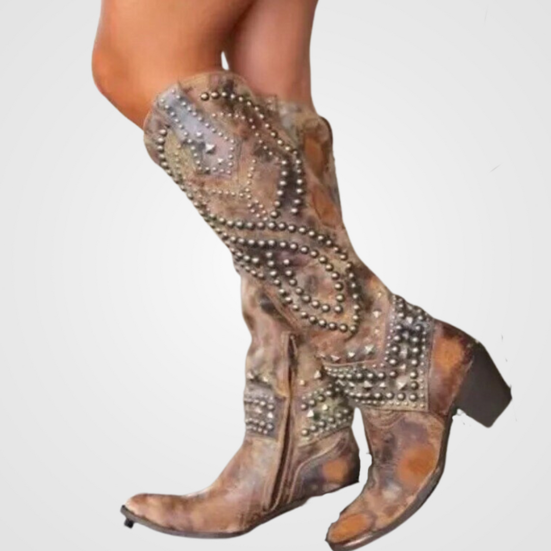 EB | Lange Stiefel mit Nieten-Design