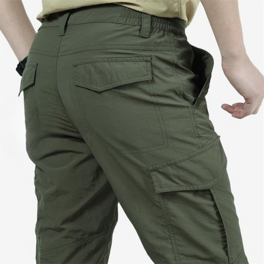 EB | Funktionale und Stilvolle Herren Cargo Hose mit Praktischen Klappen Taschen
