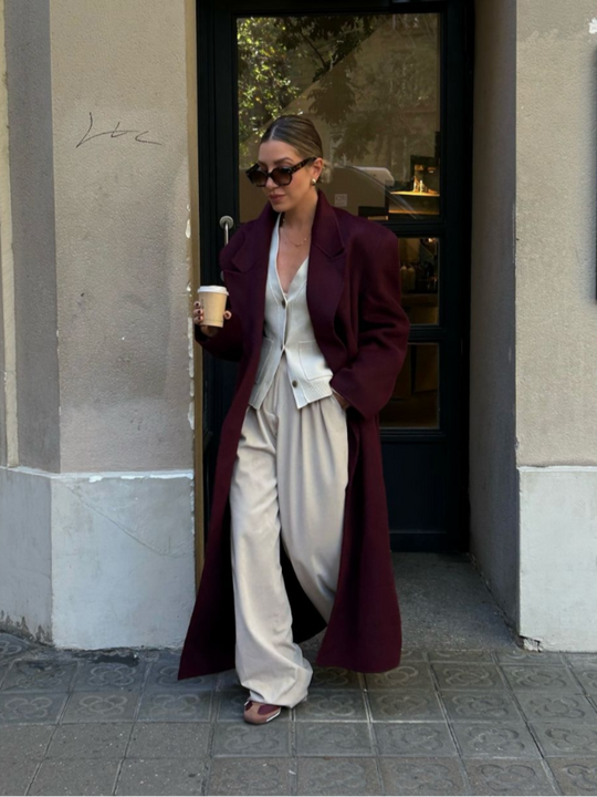 EB | Eleganter Wollmantel in Bordeauxrot