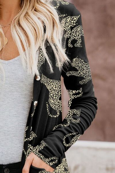 EB | Moderne und Modische Strickjacke