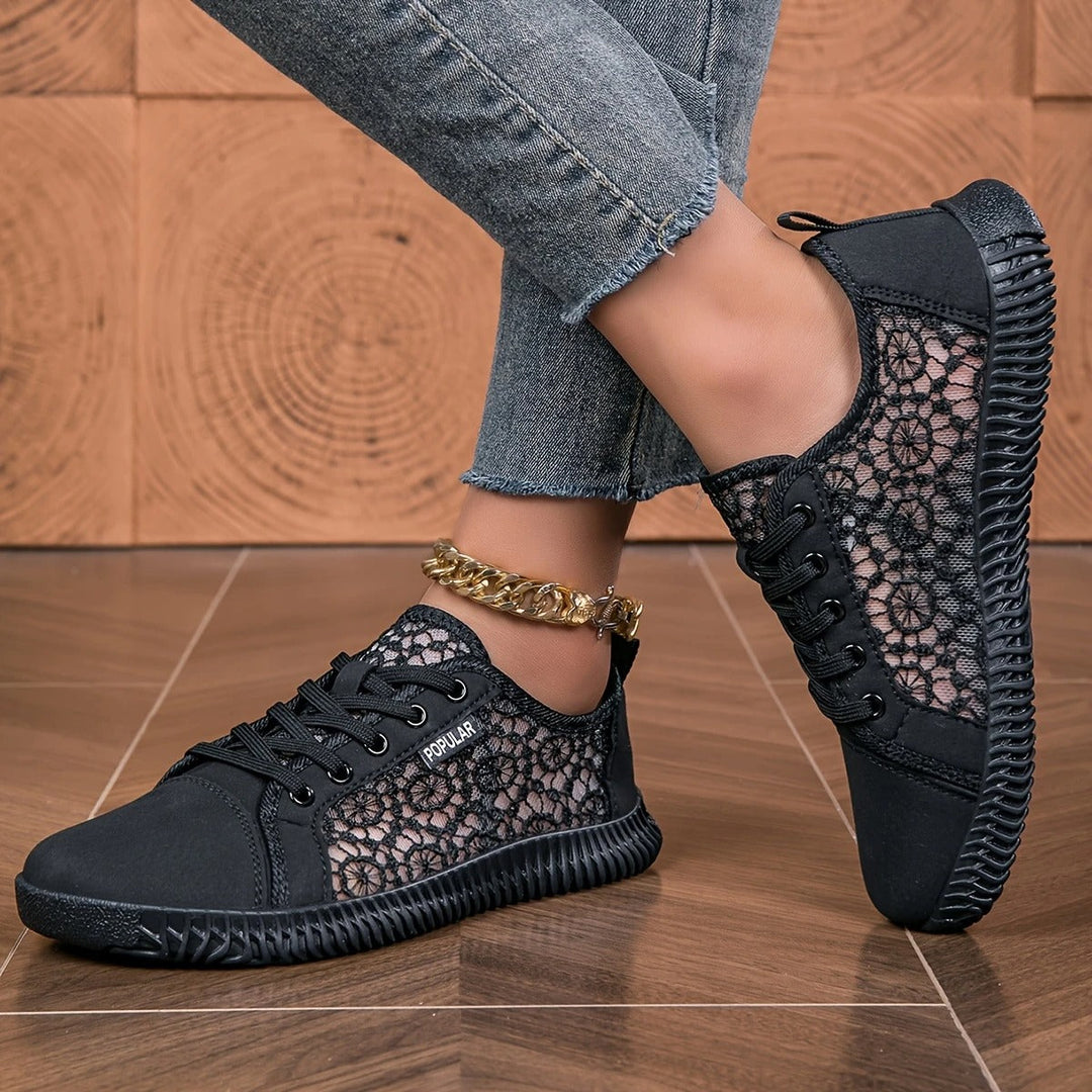 Sneakers mit floraler Spitze und atmungsaktivem Mesh-Futter EB EB