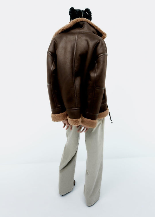 EB | Fellbesetzte Revers-Fliegerjacke