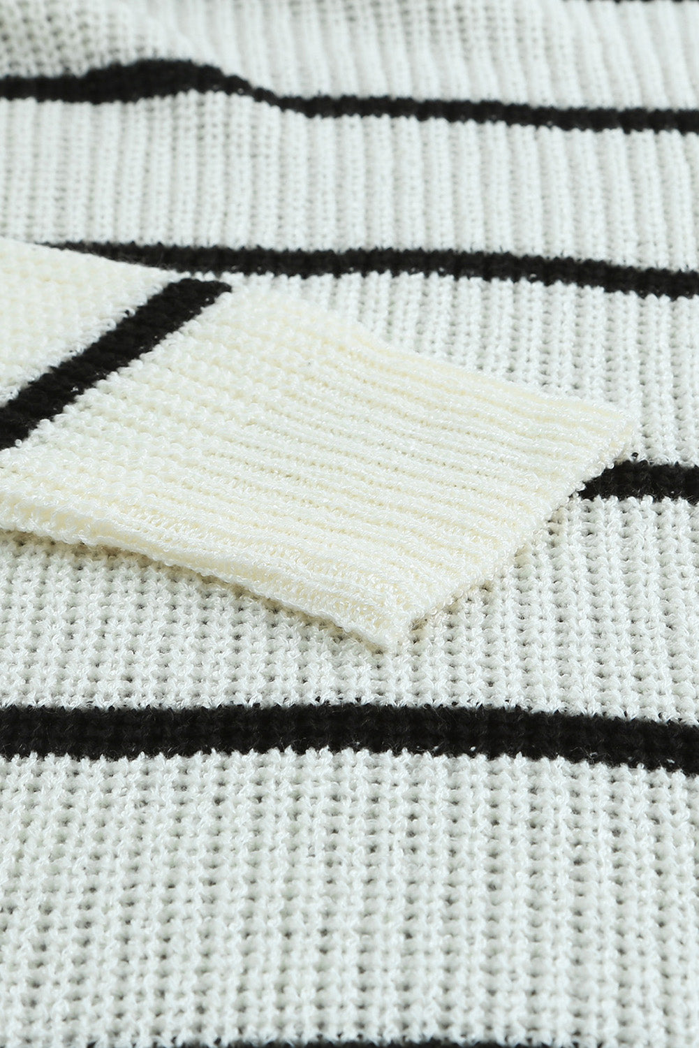 EB | Mühelose und Elegante Winter Strickjacke