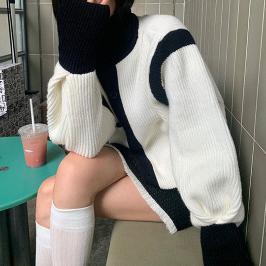 EB | Kontrast Strickcardigan Weich und Warm Moderner Stil