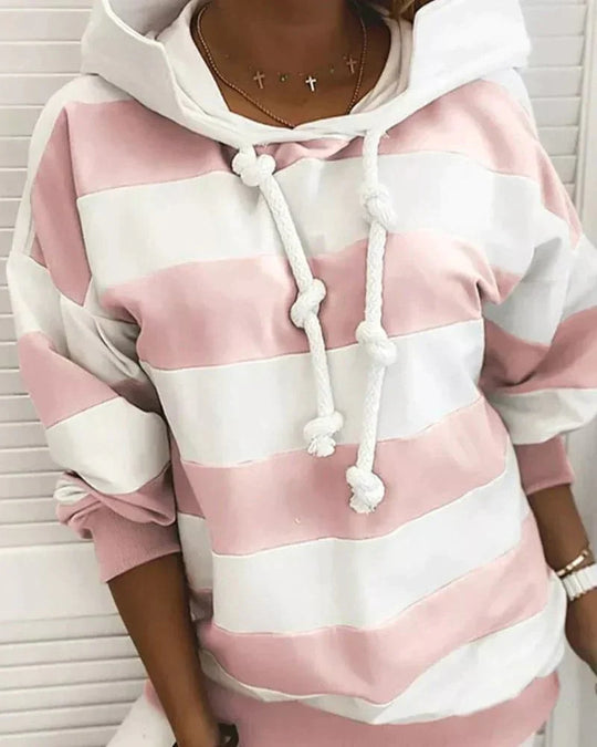 EB | Hoodie Strickdetails Lockere Passform Weiche Materialien