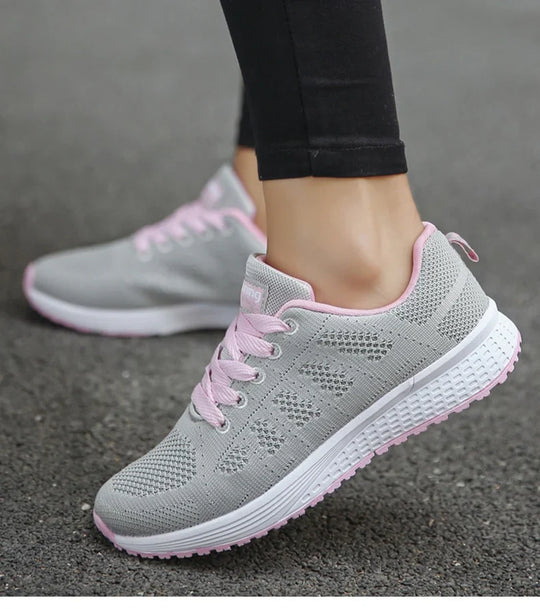 EB | Leichte Turnschuhe aus Mesh