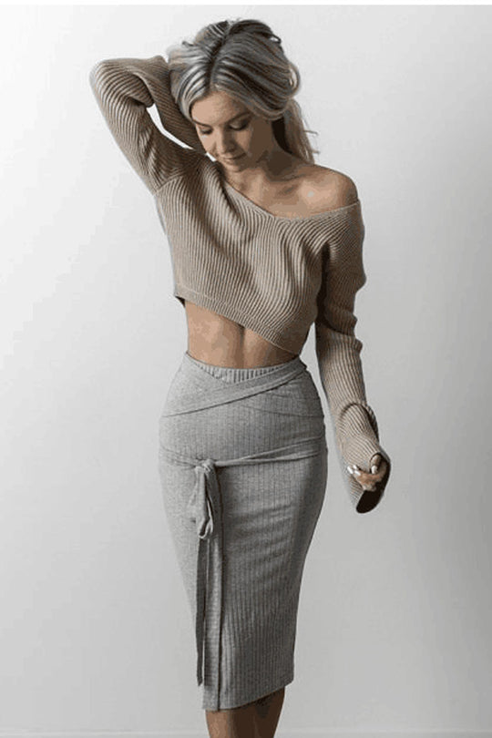 Damen Cropped Strickpullover mit asymmetrischem Design und figurbetonter Bleistiftrock EB
