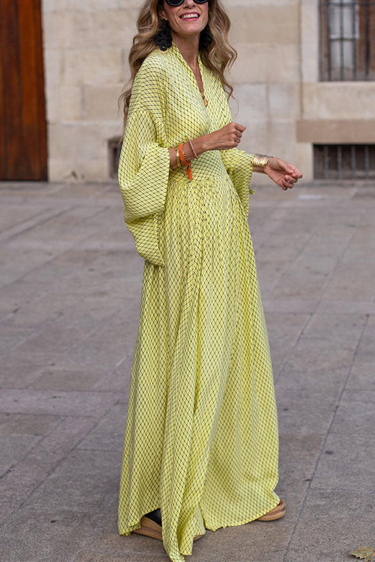 EB | Elegantes Maxikleid mit Glockenärmeln