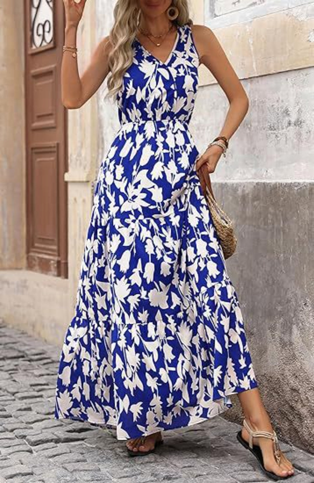 EB | Kleid mit V-Ausschnitt und elastischer Taille