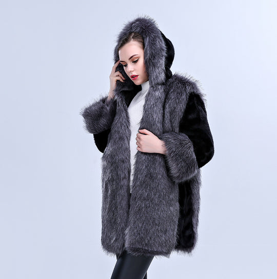 Damen Flauschiger Kunstpelz-Cape mit voluminösem Kragen und seitlichen Taschen EB