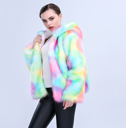 Damen Modische Kunstpelzjacke mit Kapuze und buntem Farbverlauf EB