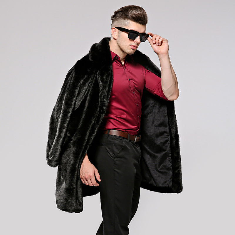 Herren Luxuriöses Kunstpelz-Cape mit voluminösem Kragen und vielseitigem Schnitt EB