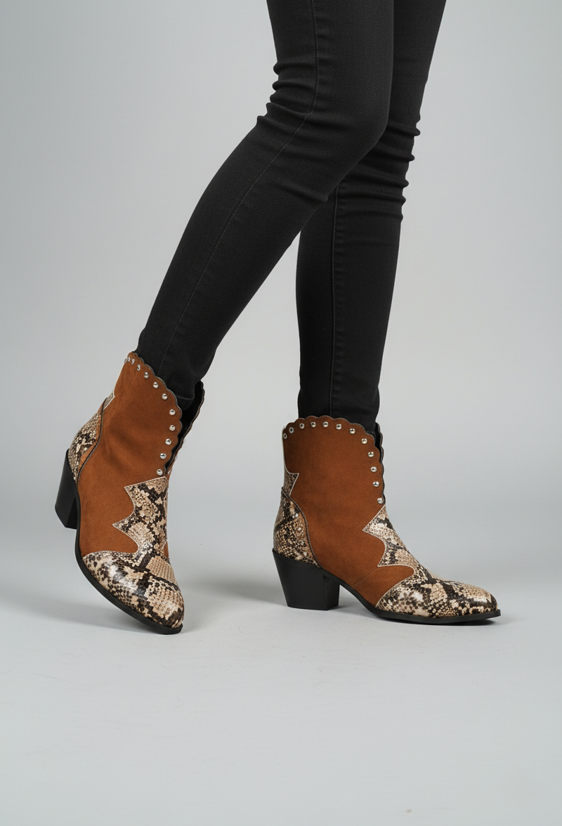 EB | Western Stiefeletten mit Schlangenleder Akzent Bestickter Gewellter Besatz Niedriger Blockabsatz