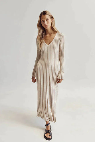 EB | Bequemes Gestricktes Damen Midi Kleid mit V-Ausschnitt