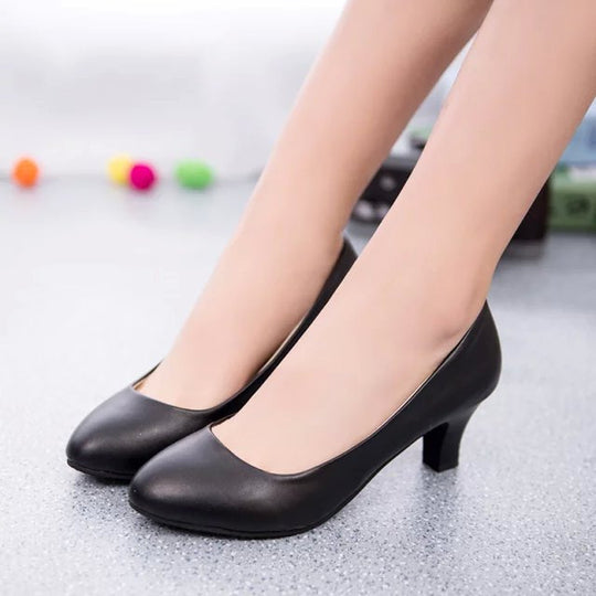 Damen elegante Pumps mit komfortablem Blockabsatz EB