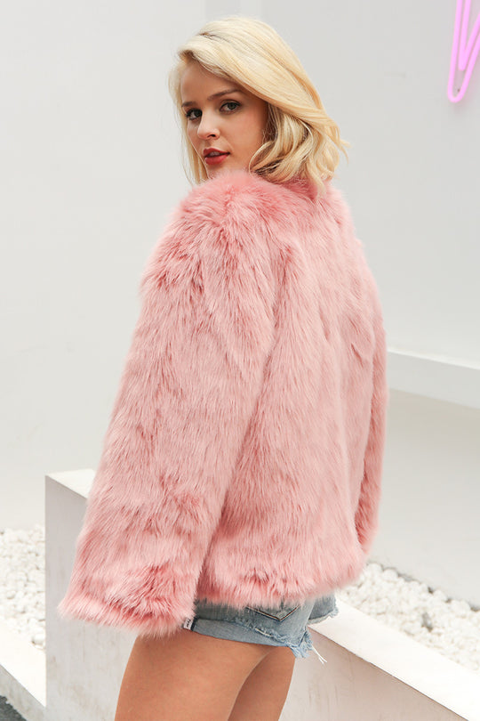 Damen Flauscher Kurzjacke mit modischem V-Ausschnitt EB