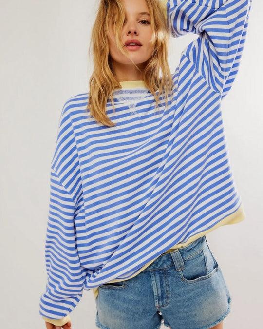 EB | Übergroßer Gestreifter Pullover