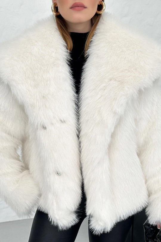 EB | Faux-Fur-Schalkragenjacke