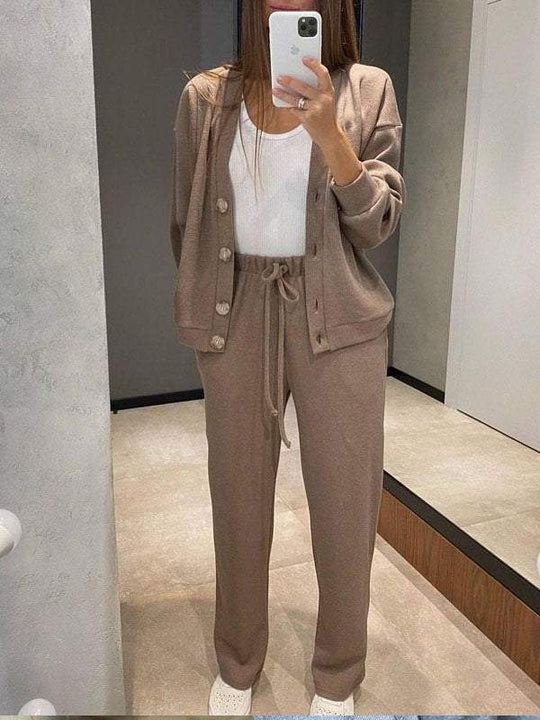 EB | lässiges V-Ausschnitt Pullover- und Hose-Set